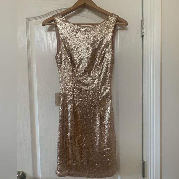 Lulus Shine Time Gold Sequin Dress size XS NWT - Picture 5 of 6